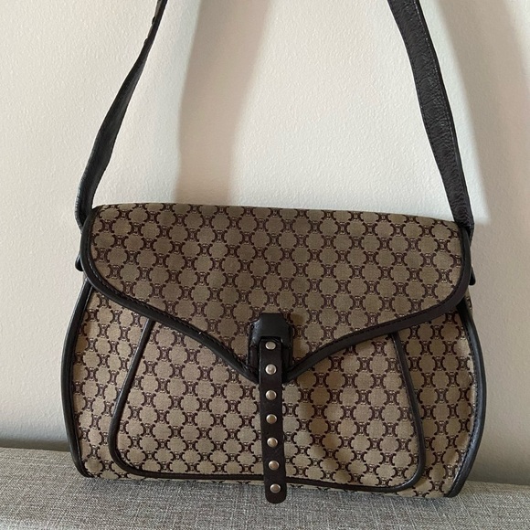 Celine Vintage Triomphe Monogram Canvas Shoulder Bag – Brown Logo Print - Picture 7 of 17